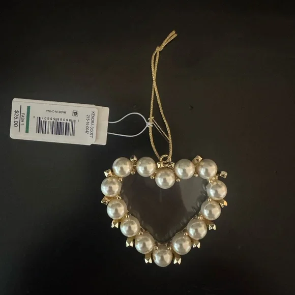 Kendra Scott x Target Gold and Pearl Black Heart Ornament NWT - Picture 2 of 3